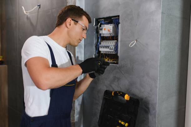 Best Ceiling Fan Installation Electrician  in Oak Trail Shores, TX